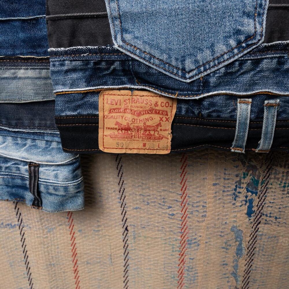 Custom upcycled levis denim jacket - Picture 6 of 8